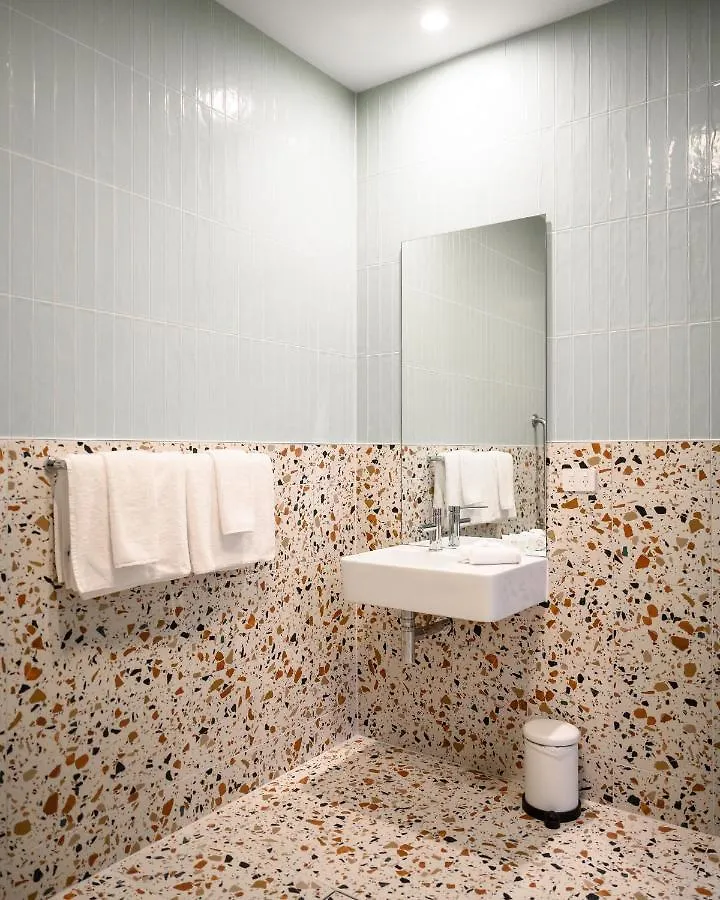 Peninsula Hotel Motel Adelaide