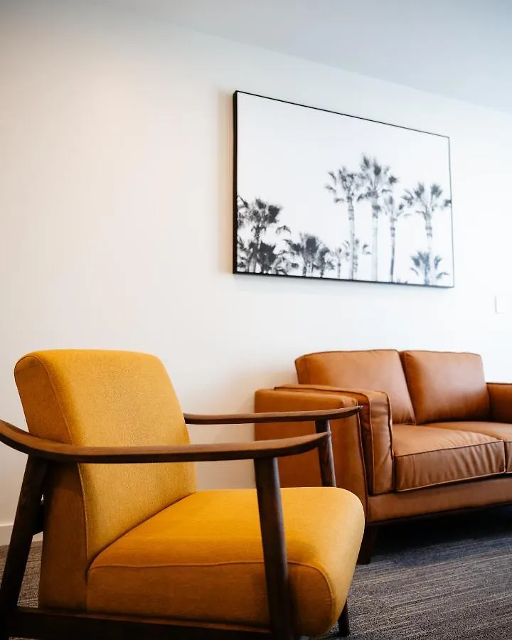 Peninsula Hotel Motel Adelaide