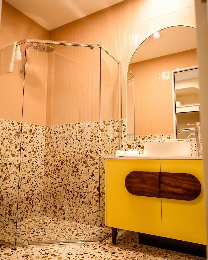 Peninsula Hotel Motel Adelaide